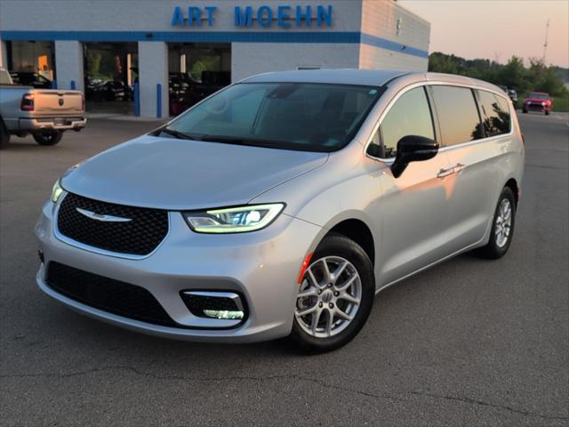 Used 2024 Chrysler Pacifica Touring L For Sale in Jackson, MI