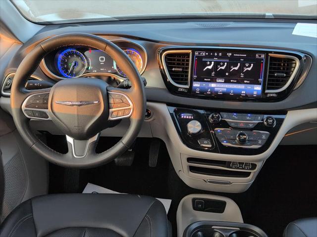 Used 2024 Chrysler Pacifica Touring L For Sale in Jackson, MI