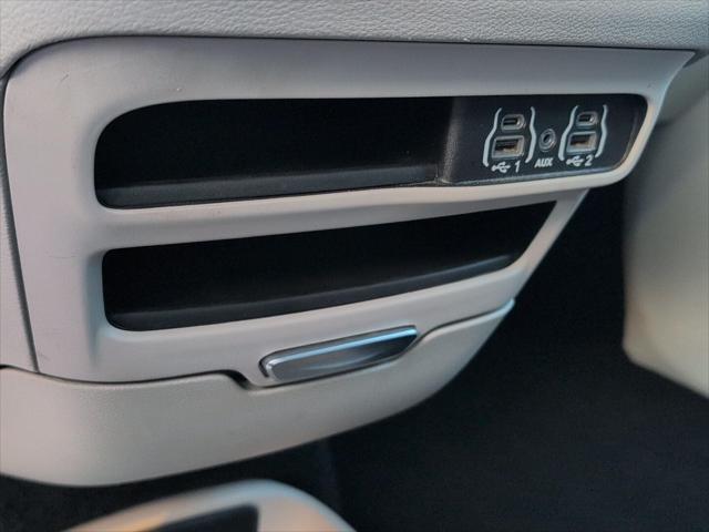 Used 2024 Chrysler Pacifica Touring L For Sale in Jackson, MI