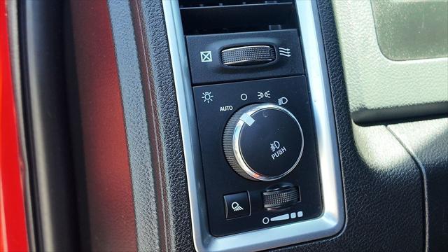 2019 Ram 1500 Classic Big Horn Crew Cab 4x2 64 Box