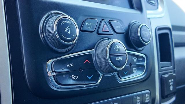 2019 Ram 1500 Classic Big Horn Crew Cab 4x2 64 Box
