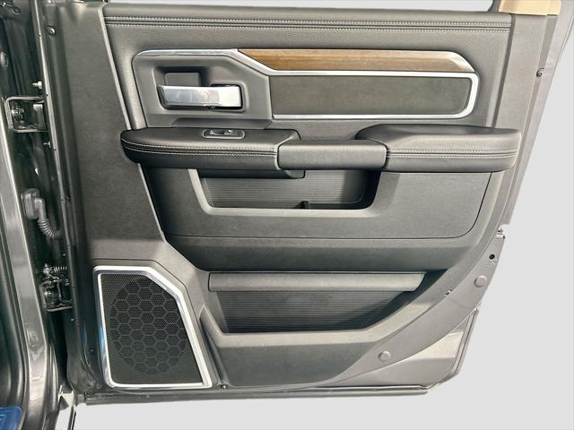 2022 RAM Ram 2500 Pickup Laramie - Photo 25