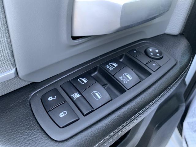 2022 Ram 3500 Big Horn Crew Cab 4x4 8 Box