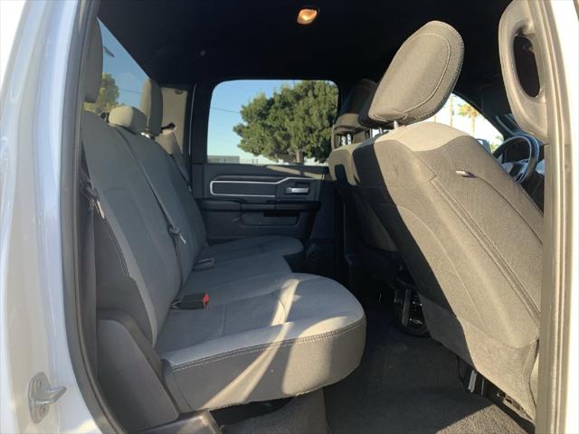 2022 Ram 3500 Big Horn Crew Cab 4x4 8 Box