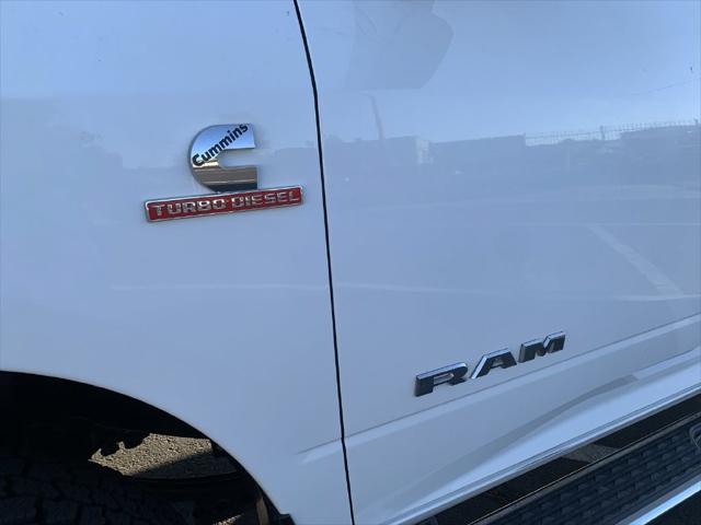 2022 Ram 3500 Big Horn Crew Cab 4x4 8 Box