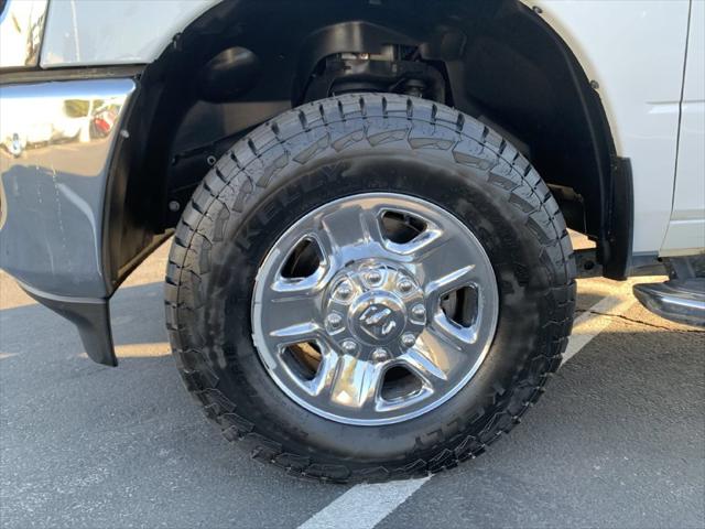 2022 Ram 3500 Big Horn Crew Cab 4x4 8 Box