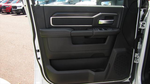 2026 Ram 2500 Big Horn Crew Cab 4x4 64 Box