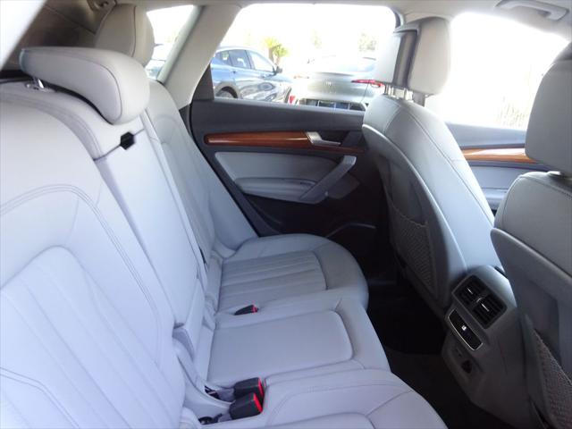2022 Audi Q5 Premium Plus 45 TFSI S line quattro S tronic
