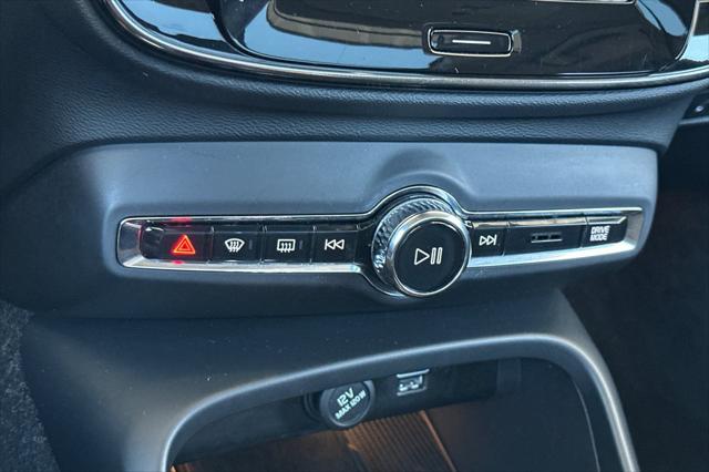2019 Volvo XC40 T4 Inscription