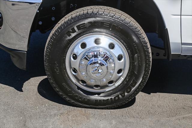 2026 Ram 3500 Big Horn Crew Cab 4x4 8 Box