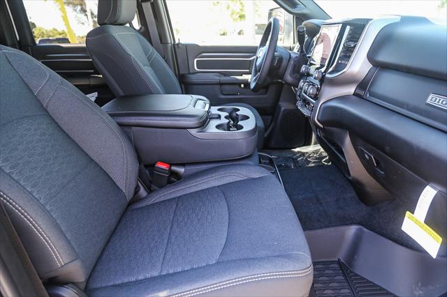 2026 Ram 3500 Big Horn Crew Cab 4x4 8 Box