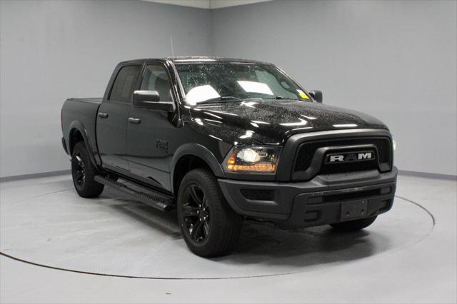 2022 Ram 1500 Classic Warlock Crew Cab 4x4 5'7" Box for sale in Groveport, OH