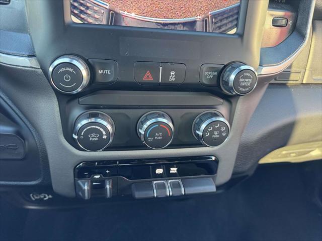 2024 Ram 3500 Big Horn Crew Cab 4x4 8 Box