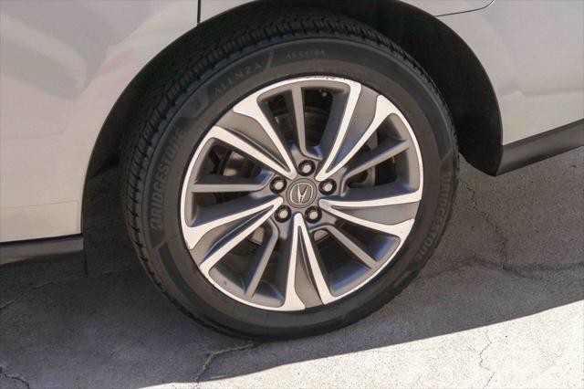 2017 Acura MDX w/Technology Package
