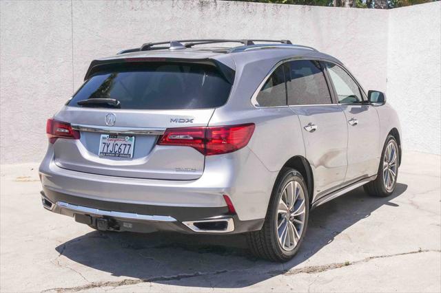 2017 Acura MDX w/Technology Package