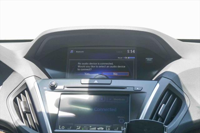 2017 Acura MDX w/Technology Package