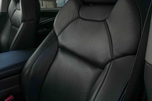 2017 Acura MDX w/Technology Package