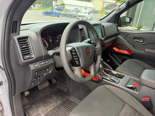 2023 Nissan Frontier Crew Cab PRO-4X 4x4