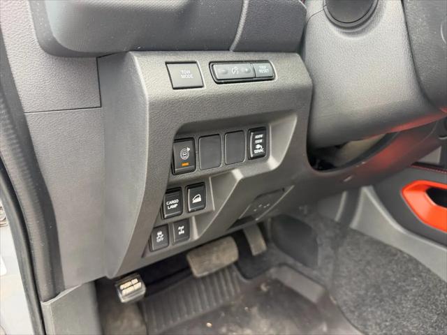 2023 Nissan Frontier Crew Cab PRO-4X 4x4