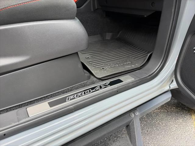 2023 Nissan Frontier Crew Cab PRO-4X 4x4