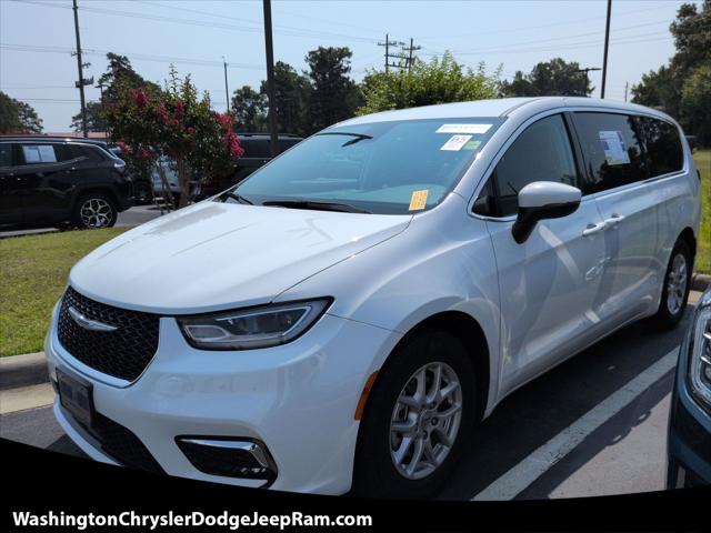 2023 Chrysler Pacifica Touring L for sale in Washington, NC