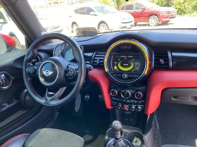 2016 MINI Hardtop John Cooper Works
