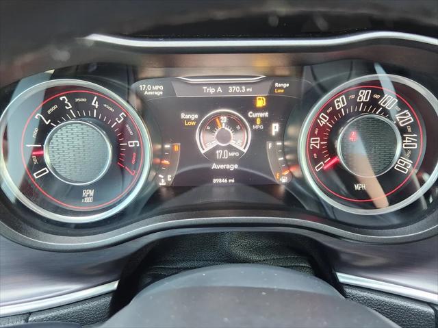 2015 Dodge Challenger SXT