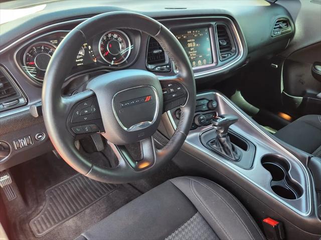 2015 Dodge Challenger SXT