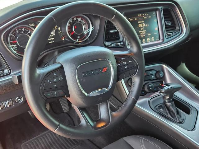2015 Dodge Challenger SXT