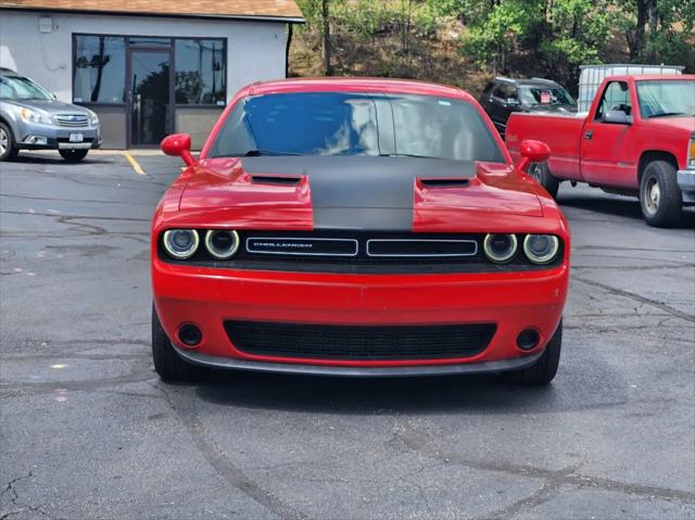 2015 Dodge Challenger SXT