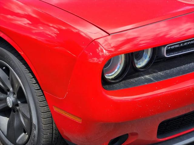 2015 Dodge Challenger SXT