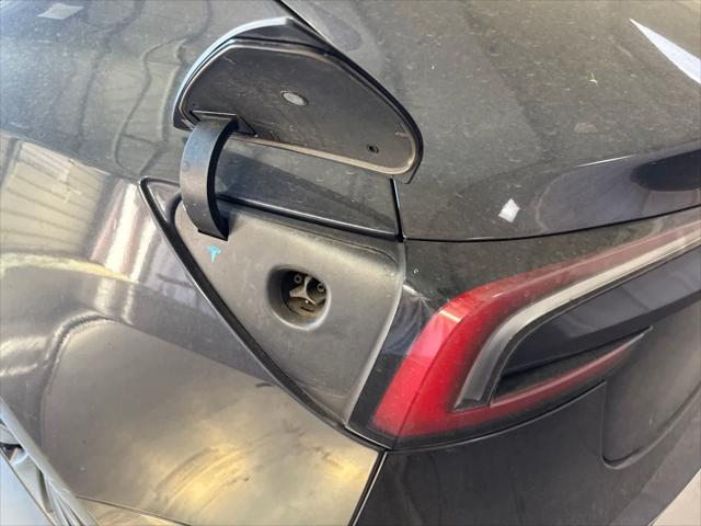 2024 Tesla Model 3 Unknown