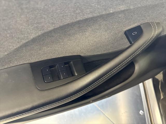 2024 Tesla Model 3 Unknown