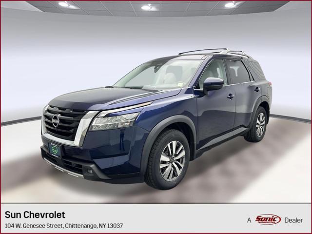 2022 Nissan Pathfinder SL 4WD for sale in Chittenango, NY