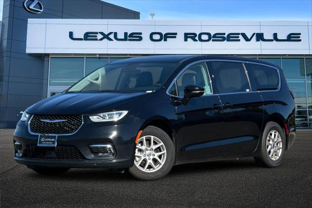 2024 Chrysler Pacifica Touring L for sale in Roseville, CA