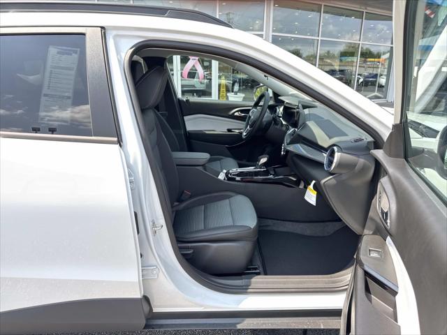 2026 Chevrolet Trax FWD LT