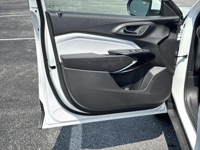 2026 Chevrolet Trax FWD LT