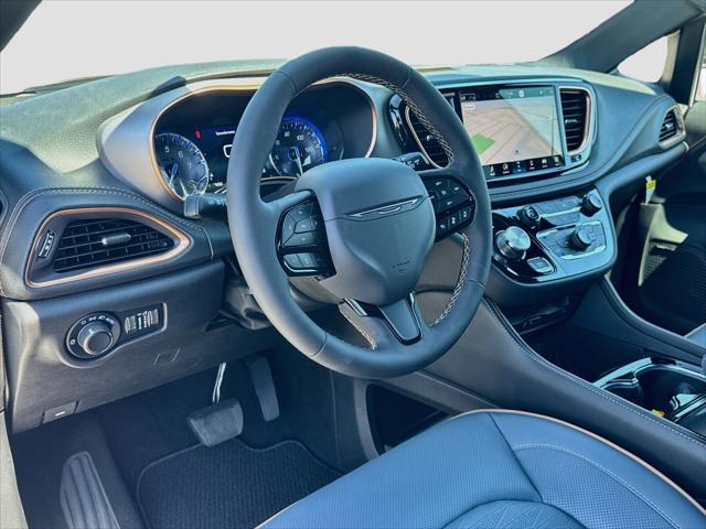 2027 Chrysler Pacifica Pinnacle