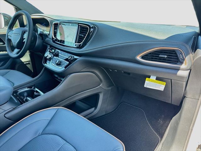 2027 Chrysler Pacifica Pinnacle