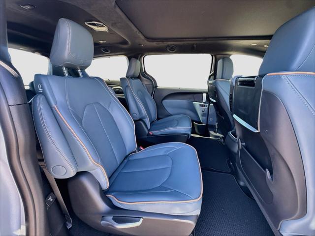 2027 Chrysler Pacifica Pinnacle
