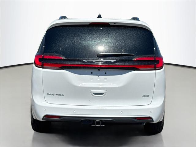 2027 Chrysler Pacifica Pinnacle