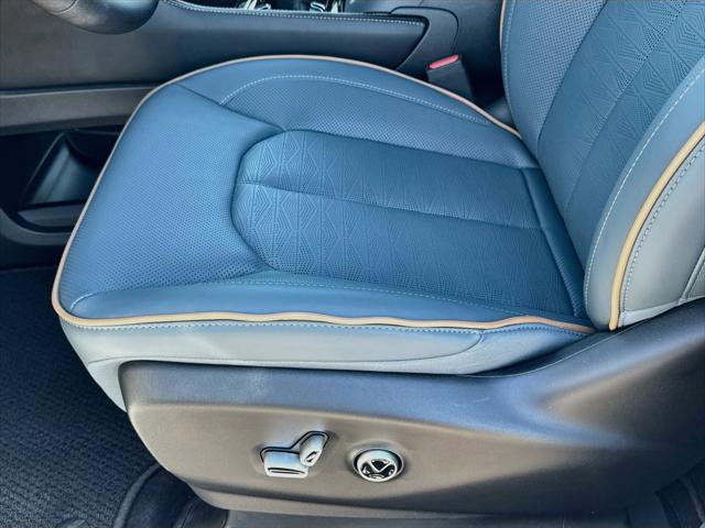 2027 Chrysler Pacifica Pinnacle