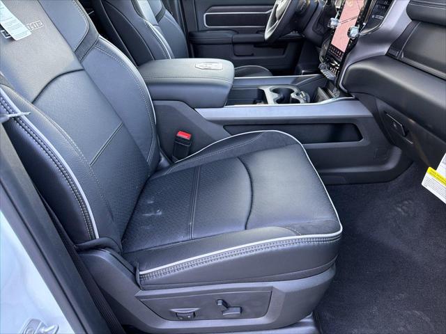2026 Ram 3500 Laramie Crew Cab 4x4 8 Box