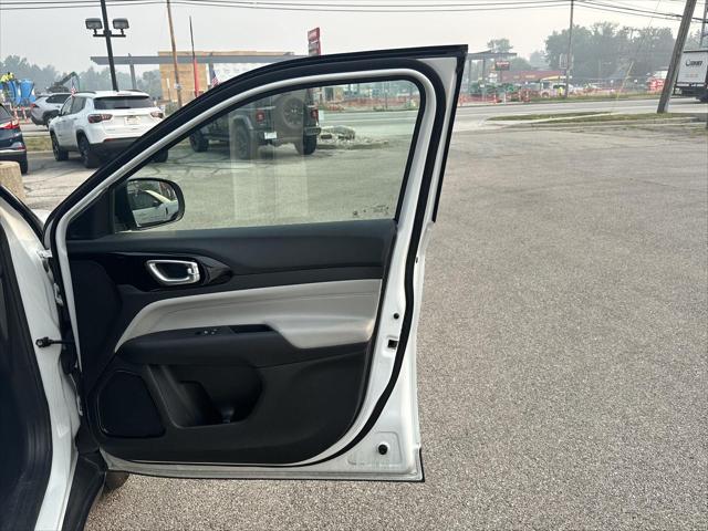 Used 2025 Jeep Compass Limited 4x4 For Sale in Toledo, OH