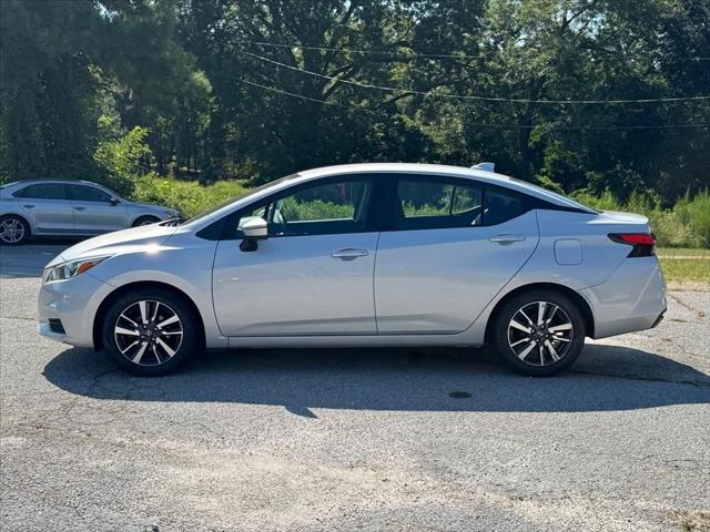 2021 Nissan Versa SV Xtronic CVT