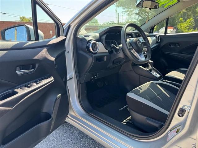 2021 Nissan Versa SV Xtronic CVT