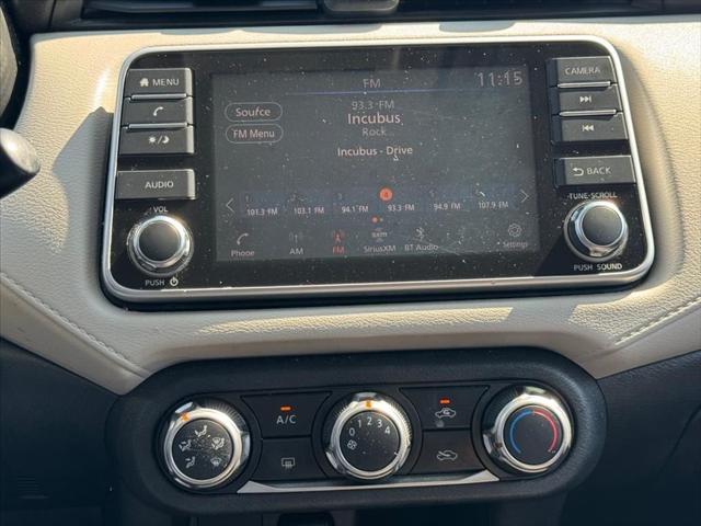 2021 Nissan Versa SV Xtronic CVT
