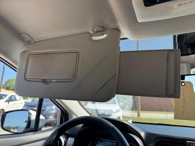 2021 Nissan Versa SV Xtronic CVT