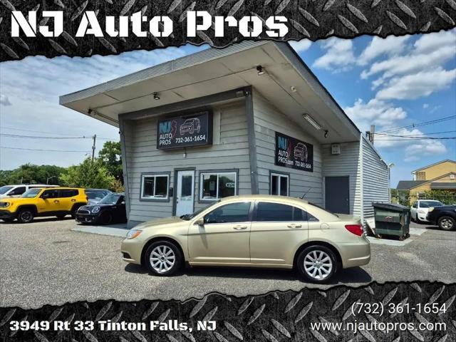 2011 Chrysler 200 Touring for sale in TInton falls, NJ
