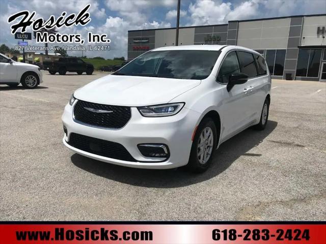 2024 Chrysler Pacifica Touring L for sale in Vandalia, IL